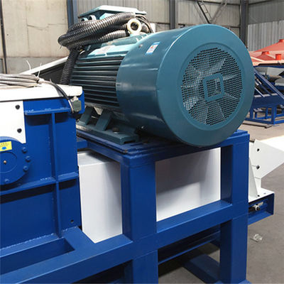 Branches 672pcs Cutter 16t/H Wood Sawdust Making Machine