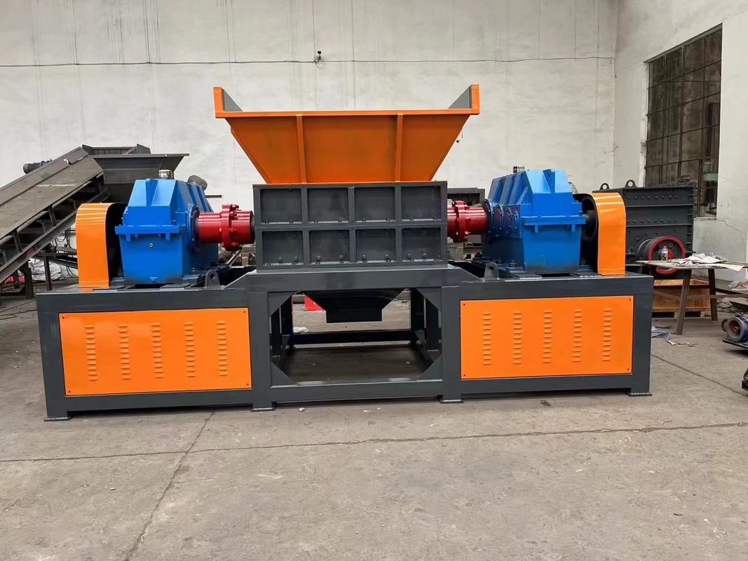 Double Shaft Shredder Wood Shredding Machine Double Shaft Wooden Pallet Shredder