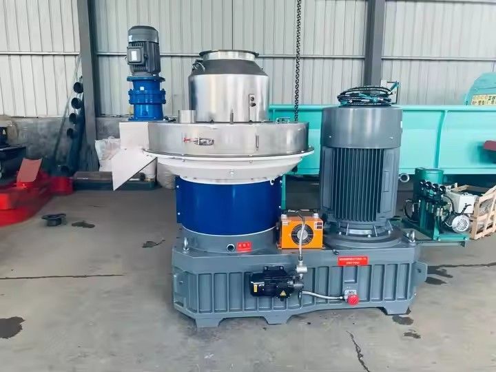 Complete Set Sawdust Wood Pellet Production Line Biomass Pellet Making Machine