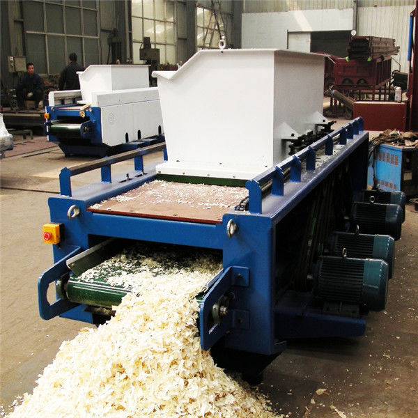 CE 14kw 3800rpm Wood Shaving Mill For Animal Bedding